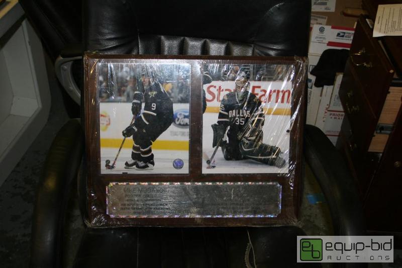 lot 2020 image: Dallas Stars plaque, Mike Modano &amp Marty ...