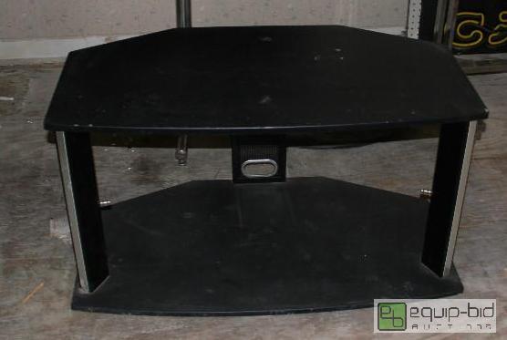 lot 2083 image: Black TV stand 40&quotlong 21&quottall 22&q...