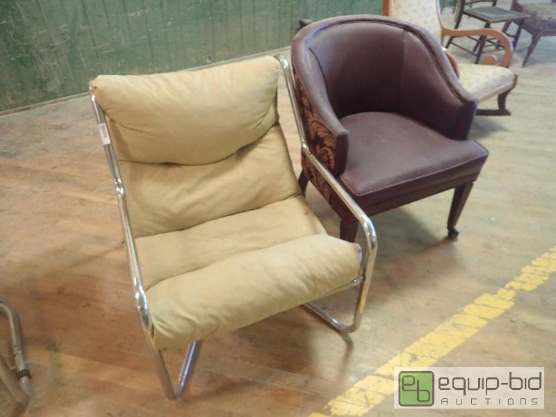 lot 2693 image: Outdoor Lounge Chair w Vintage Vinyl Padded Chair On Casters