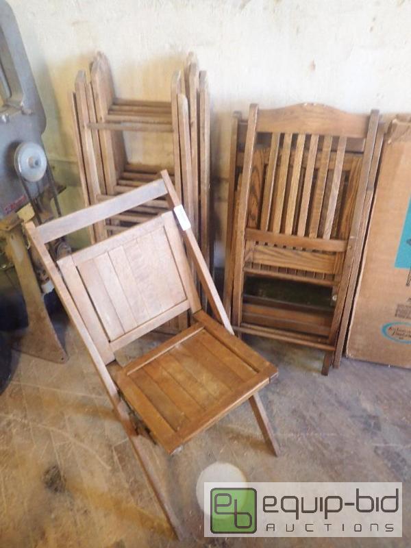 lot 2708 image: Large Lot of Classic Solid WoodFoldingSeating Chairs