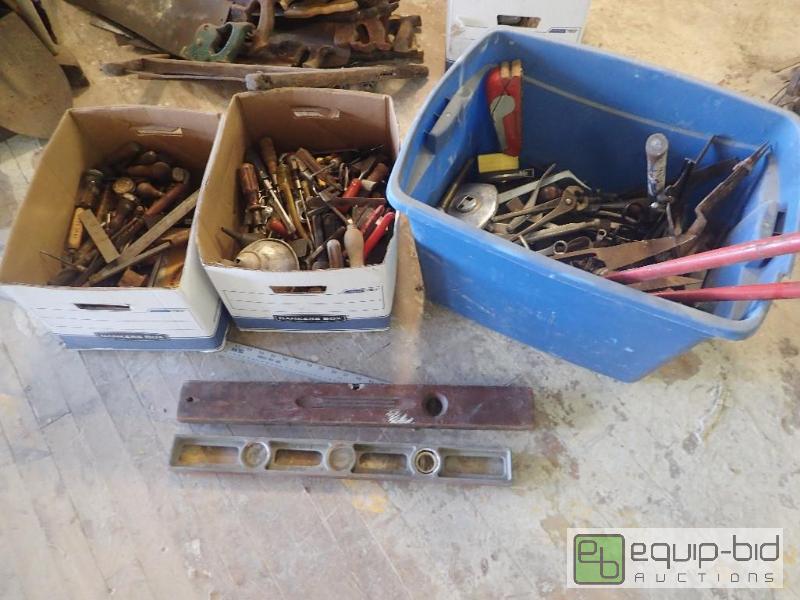 lot 2766 image: Large Lot of Misc Vintage Hand Tools And Levels