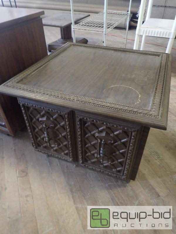 lot 2792 image: Vintage Dark Wood Side Table w Under Storage