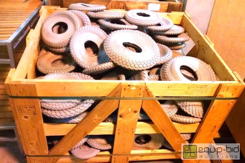 lot 3098 image: Rubber Tires mixed sizes 1 crate 48 X 40 X 30...