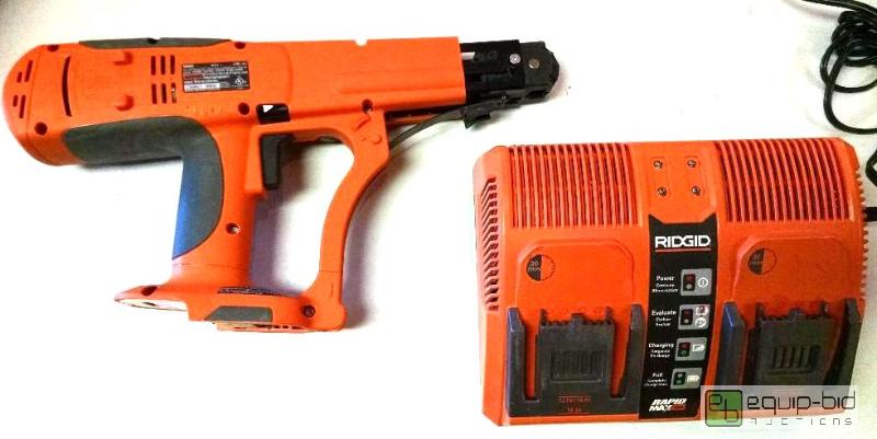 lot 4045 image: Ridgid collated screwgun and charger, incompl...