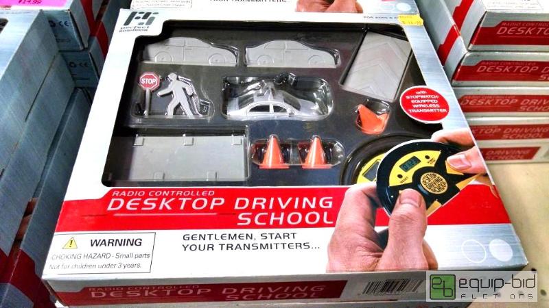 lot 4076 image: Qnty 5 Desktop driving school radio controlle...