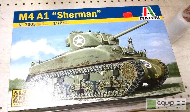 lot 4083 image: Qnty 6 pcs Model kit M4 A1 Sherman tank Itale...