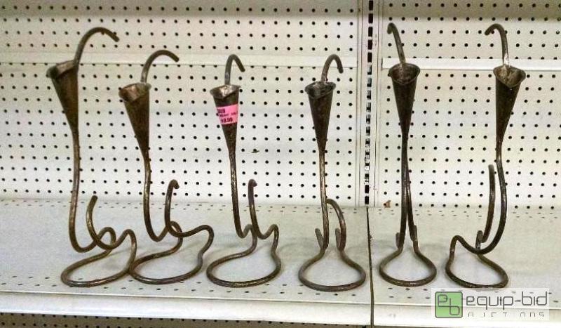 lot 4156 image: 6 wrought iron candle holder approx 12 inch t...