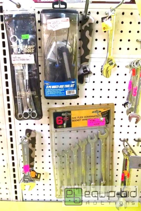 lot 4213 image: 8 pc multi use tool kit, 4 pc metric double b...