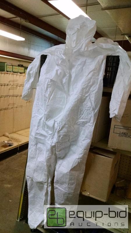 lot 4237 image: 1 case of 25 pcs protective coverall for pain...