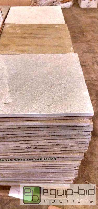 lot 4278 image: Approx&nbsp90 pcs assorted slate and quartz ...