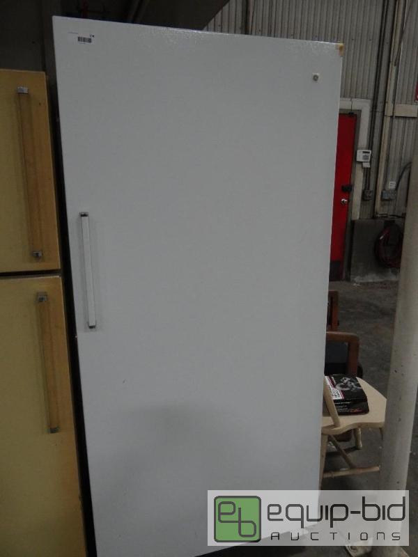 lot 574 image: GE upright freezer.  Untested....