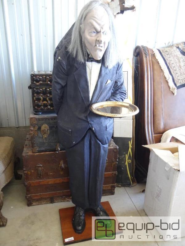 lot 633 image: Spooky butler. Approx 6 ft tall....