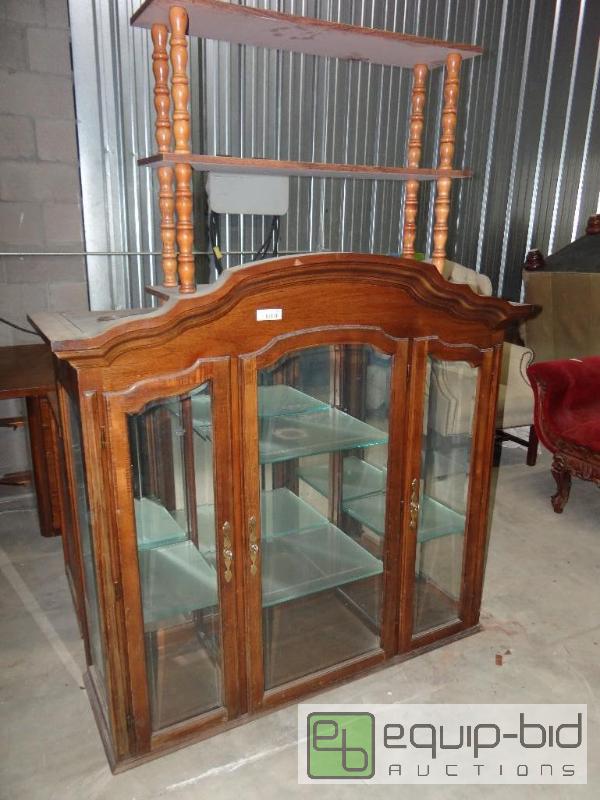 lot 655 image: China cabinet top and 3 shelf book shelf....