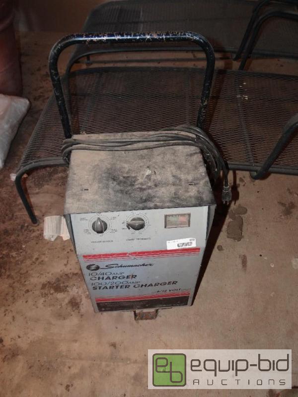 lot 669 image: Schumacher 612 volt battery charger....
