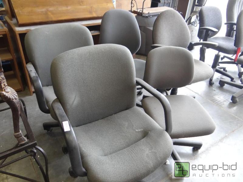 lot 736 image: Lot of 5 various office chairs....