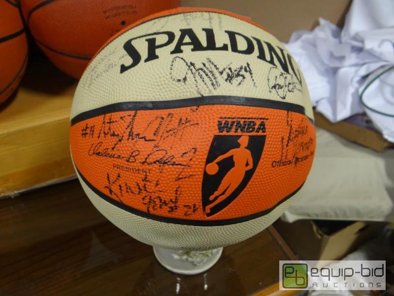 lot 758 image: Team signed full size Spalding basketball....