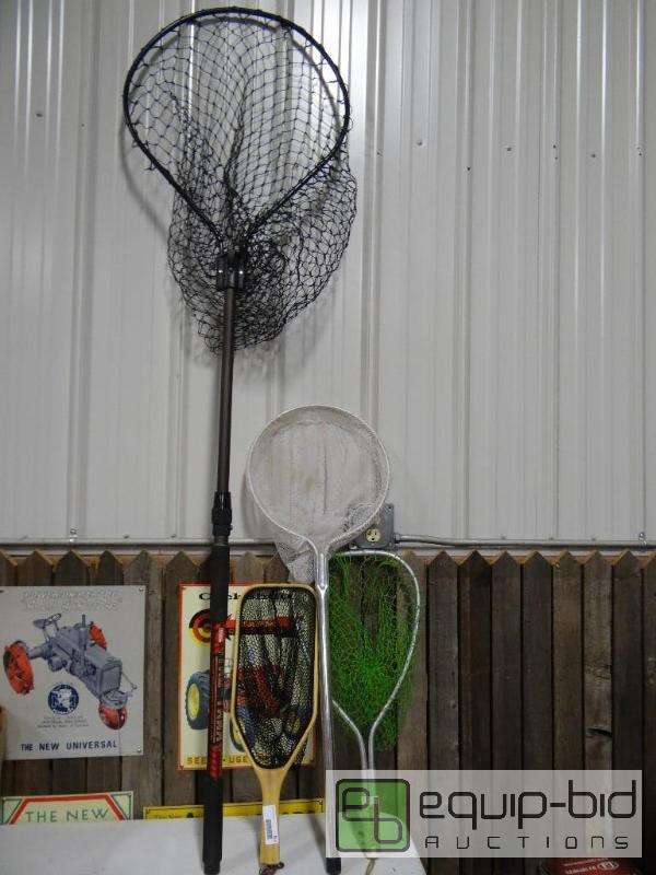 lot 822 image: Lot of 4 various dip nets....