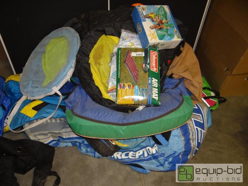 lot 853 image: Lot of various water toys and life jackets....