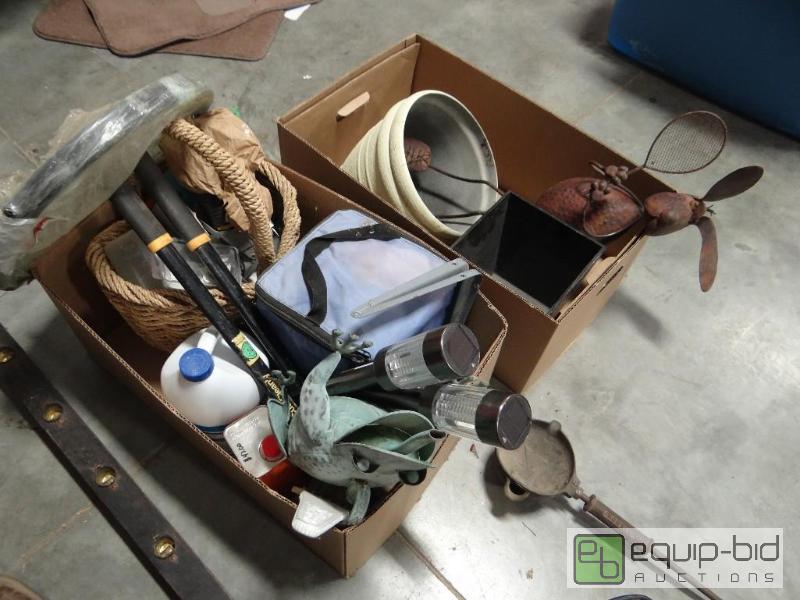 lot 866 image: Lot of 2 boxes of various home decor items....