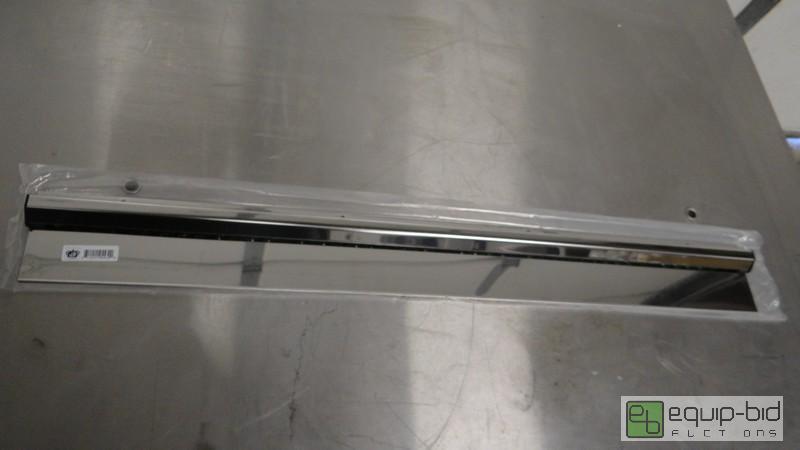 lot 189 image: New Johnson Rose 30 CheckOrder Holder