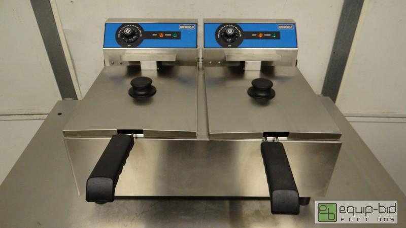 lot 198 image: New UniWorld 22LB Double Countertop Fryer