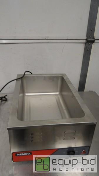 lot 215 image: New 20x12 Nemco Food Warmer