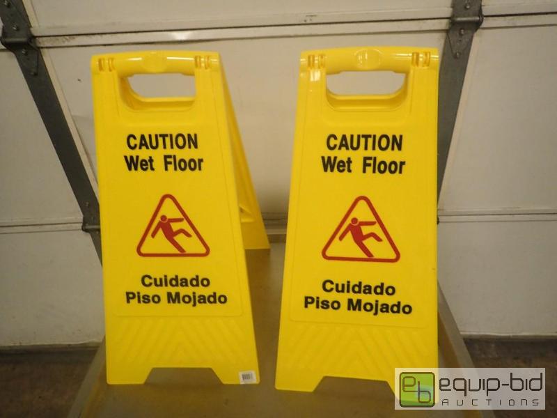 lot 299 image: New Lot of 2 Wet Floor Signs