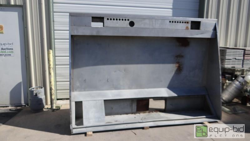 lot 321 image: Stainless Hood With Roof Top Fan Unit