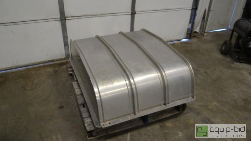 lot 325 image: Greenheck 50 Aluminium Roof Top Gravity Intake Ventilator