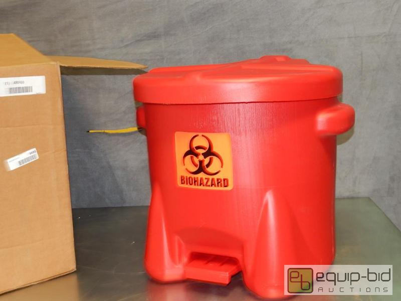 lot 3490 image: Eagle Combustible Waste Container