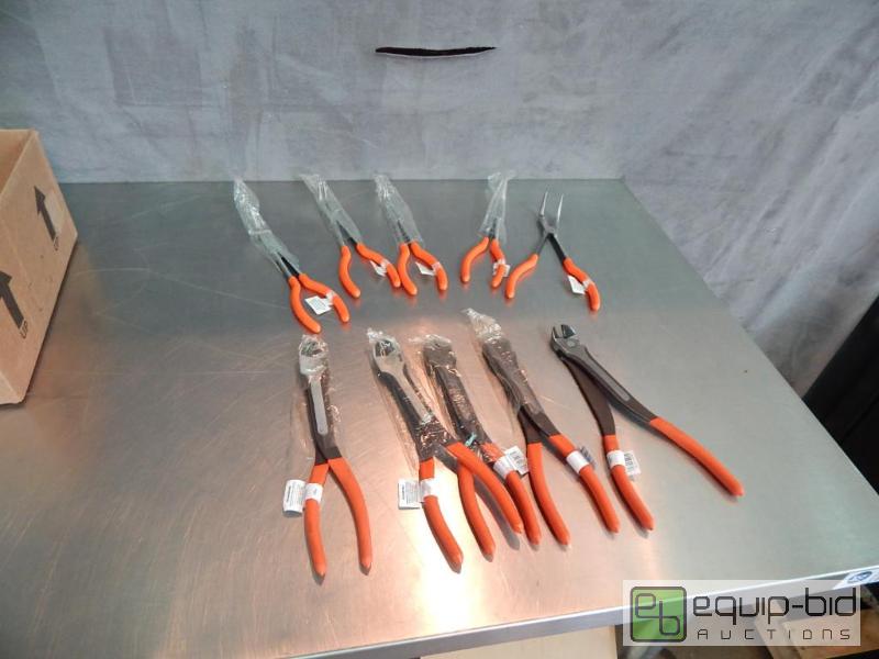 lot 3592 image: Lot of Tools