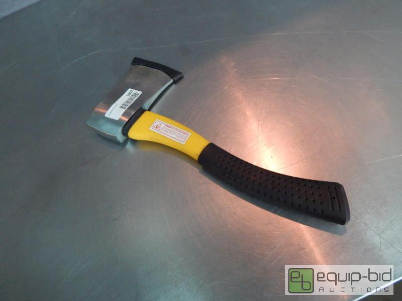 lot 3607 image: Hatchet