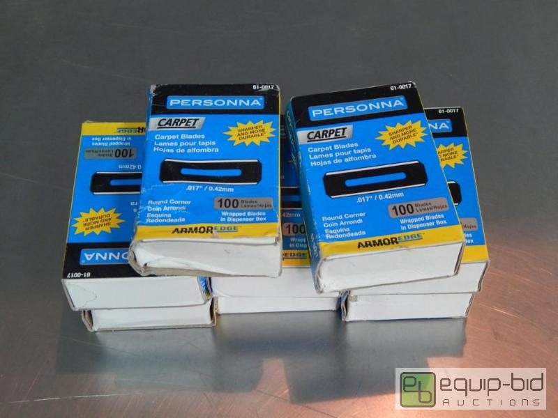lot 3608 image: Lot of Carpet Blades