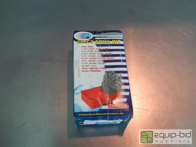 lot 3615 image: Drill Bit Set