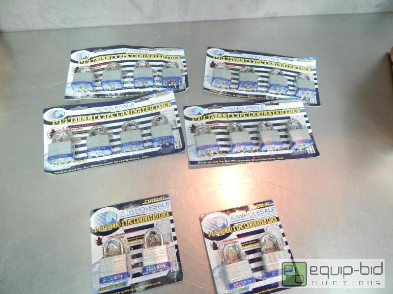 lot 3634 image: Lot of Pad Locks