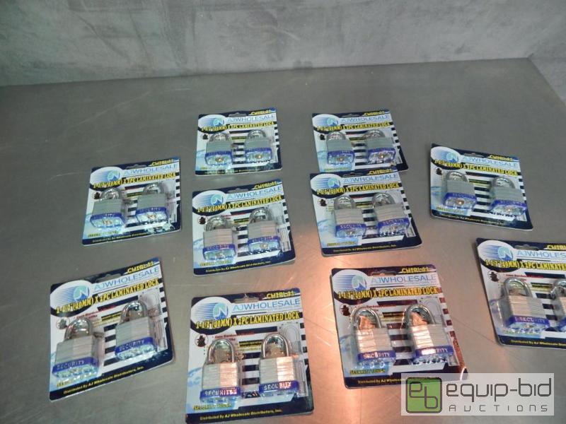 lot 3653 image: Lot of Pad Locks