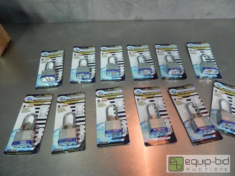 lot 3654 image: Lot of Pad Locks