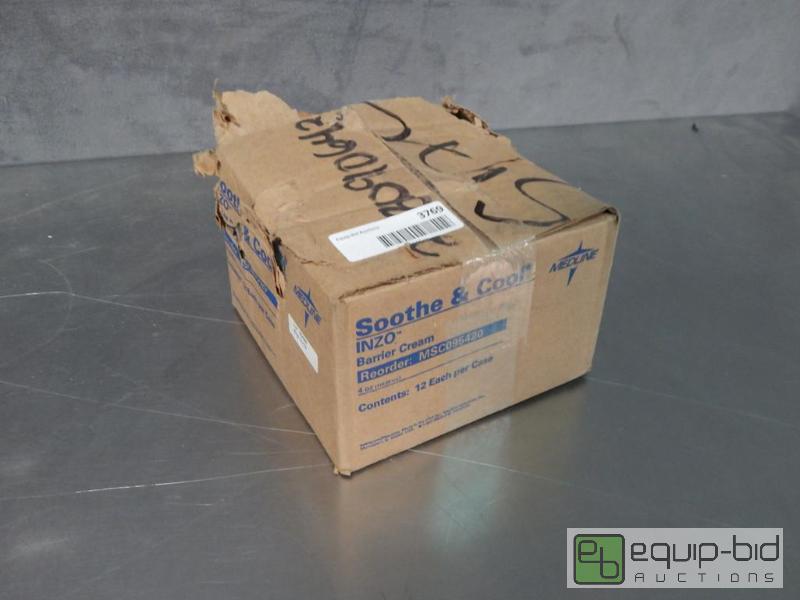 lot 3769 image: box of soothe and cool Barrier Cream