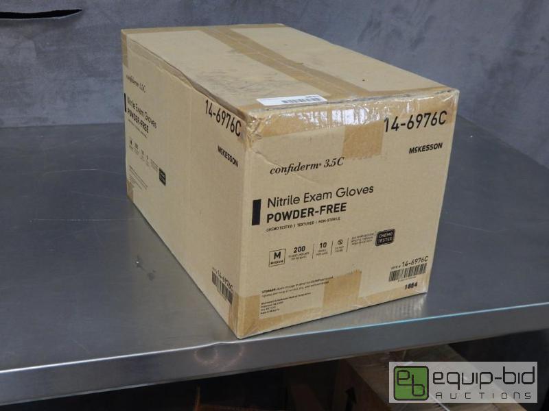 lot 3836 image: Lot of Nitrile Gloves