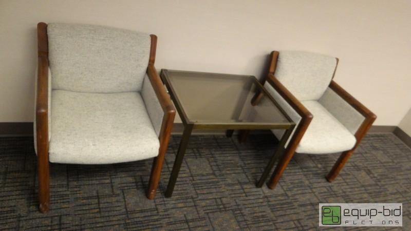 lot 400 image: Waiting Room Chair And Table Set