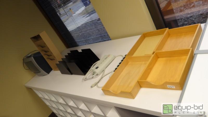 lot 430 image: Large Lot of Office Supplies