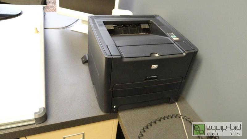 lot 433 image: Hp LaserJet 1160le Office Printer
