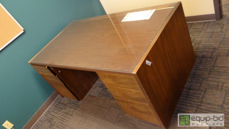 lot 438 image: Dark Laminate 6 Drawer Office Desk