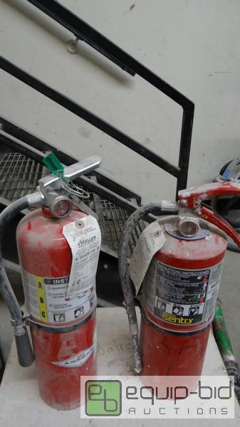 lot 466 image: Pair Of Dry Chemical Fire Extinguishers