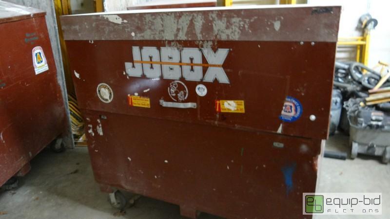 lot 494 image: Large Upright JobBox With Contents
