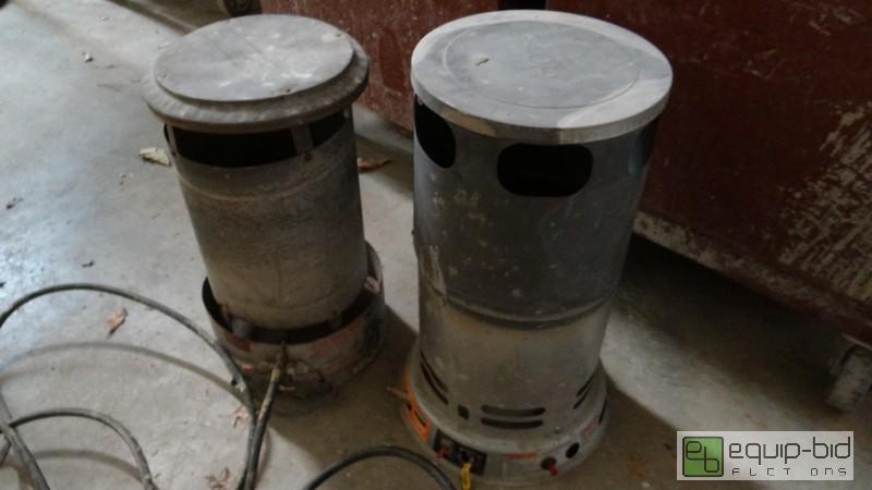 lot 505 image: Pair Of Propane Heaters