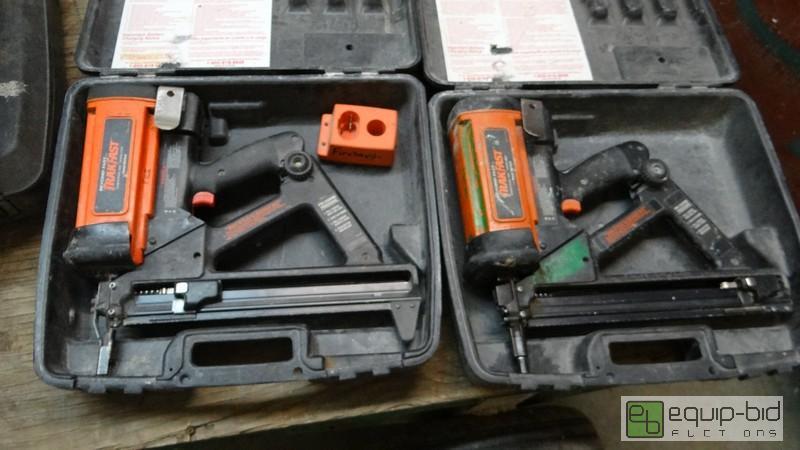 lot 509 image: Pair Of TrackFast Ramset Guns