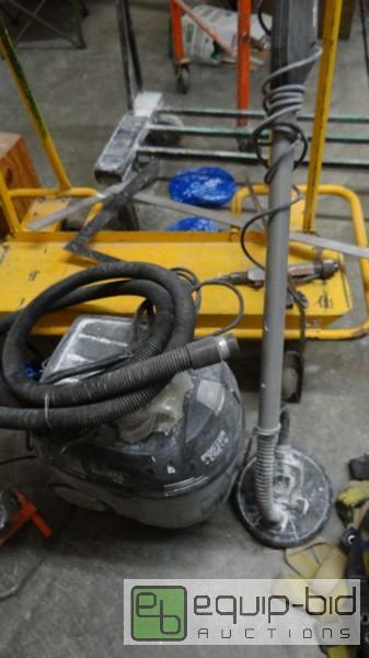 lot 560 image: Porter Cable Sander Power Vac Setup