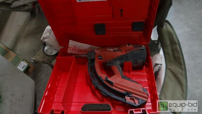 lot 579 image: Hilti Ramset Gun