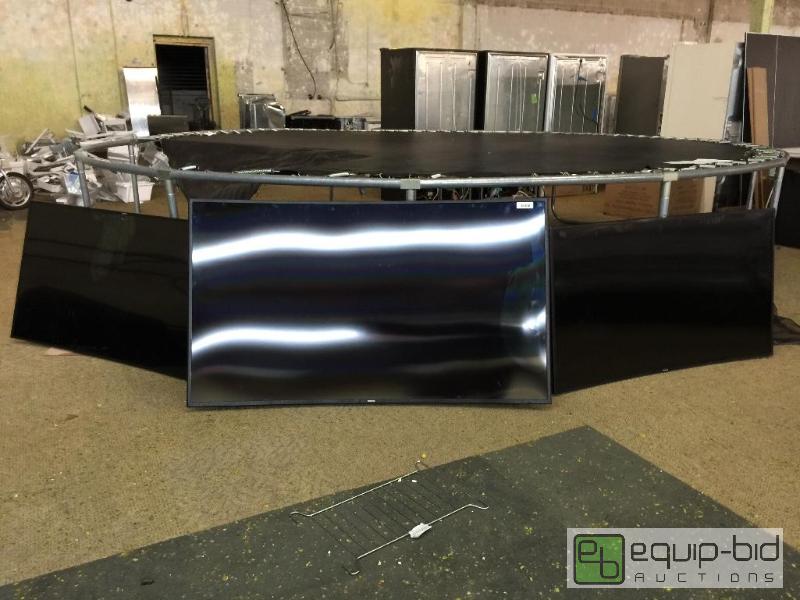 lot 15 image: 3 CURVED SCREEN 4K TVS